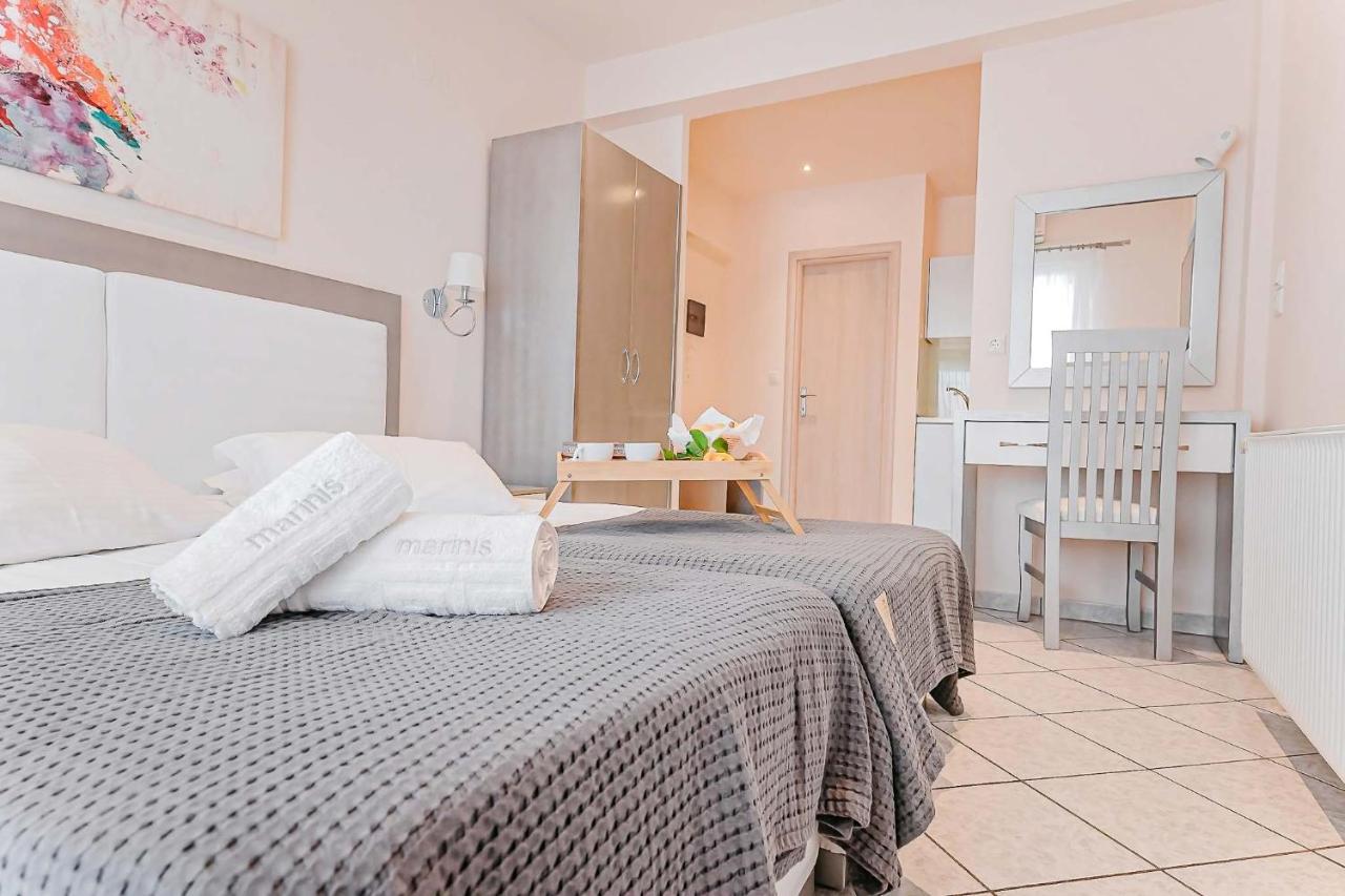 Marinis Boutique Rooms Nea Iraklitsa 외부 사진